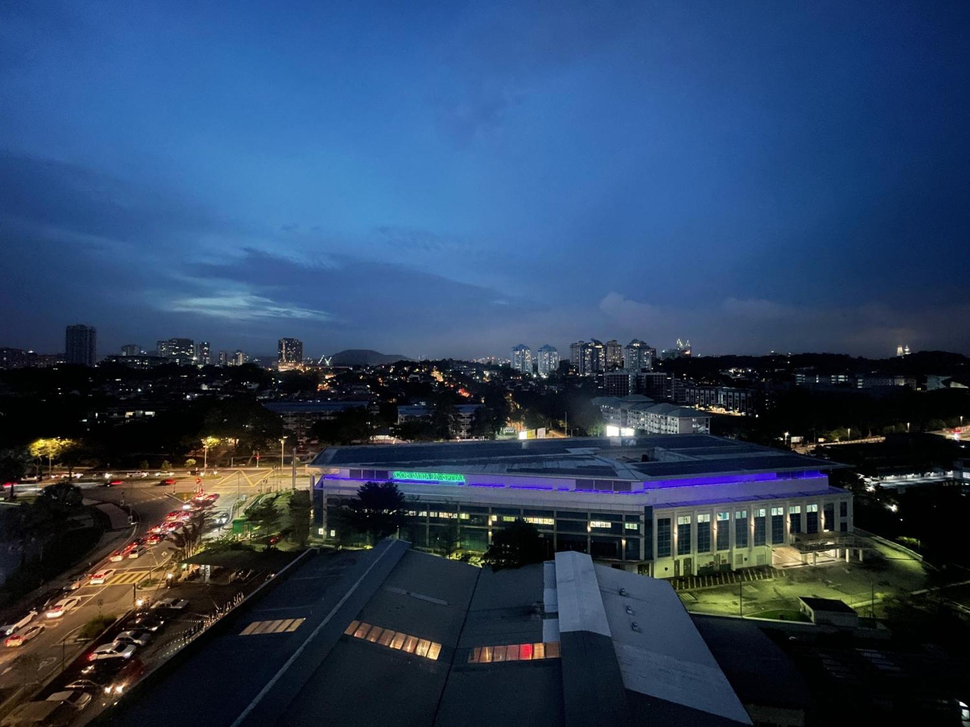 Pacific Tower Petaling Jaya Near Jaya One, University Malaya, Columbia Hospital By My Homez Bagian luar foto